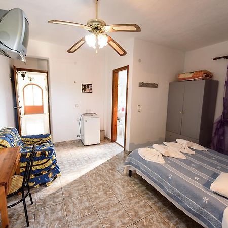 Villa Mara Panormos  Exteriér fotografie